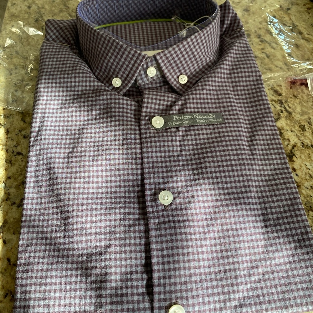 TASC Men’s Poplin Button down
